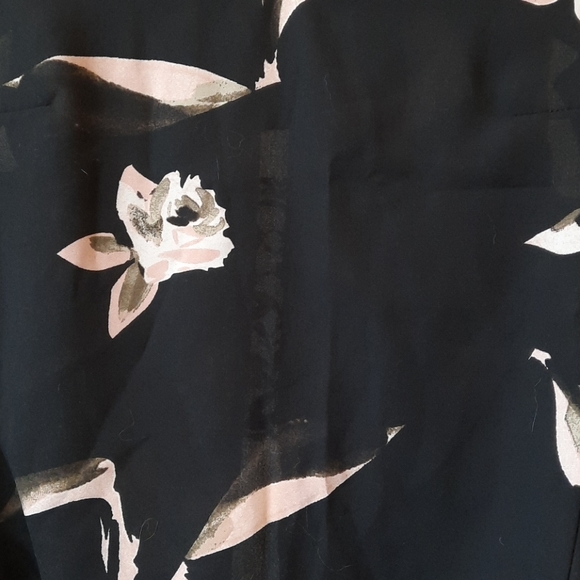 Summer Top Blouse open back - Picture 2 of 8